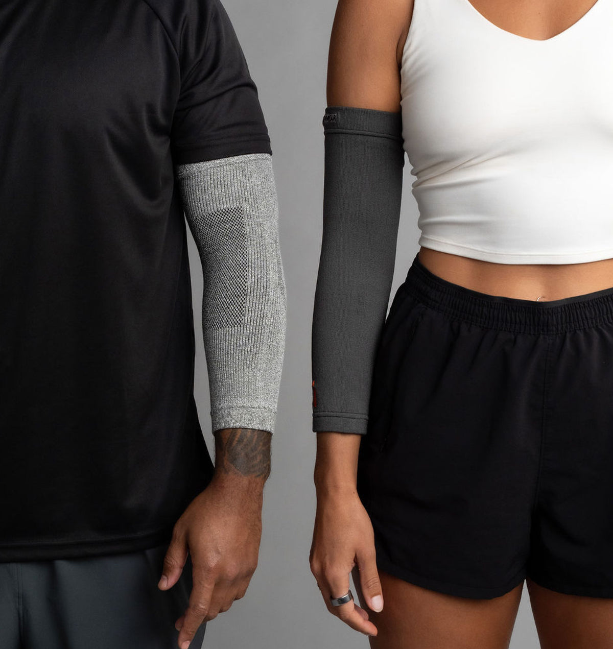 ELBOW SLEEVE AND ARM SLEEVE BUNDLE