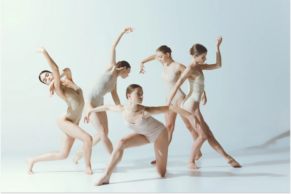 What Is Contemporary Dance? 7 Benefits
